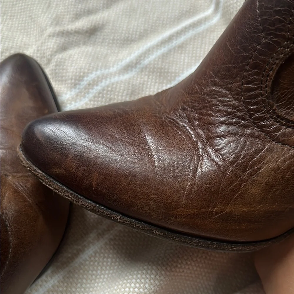 Frye Renee Seam Short Ankle Boots - US 8.5 - Picture 9 of 14